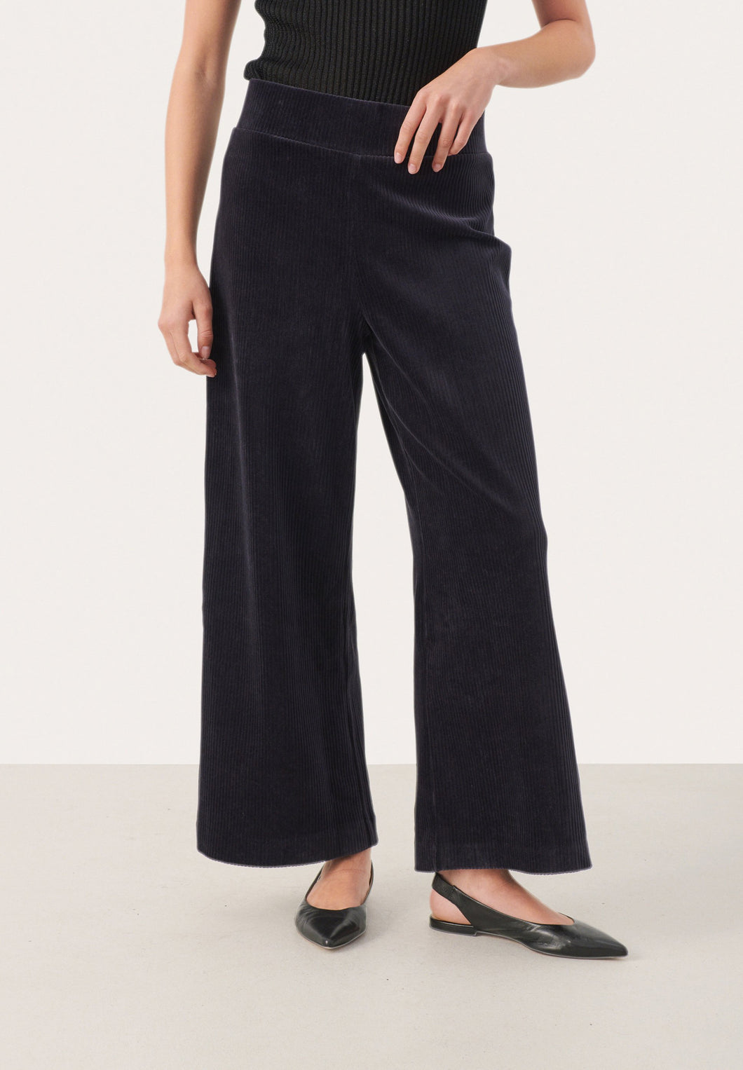 AW24 Part Two Lllisanna Navy Pant