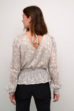 Load image into Gallery viewer, AW24 Kaffe Kaemma Blouse
