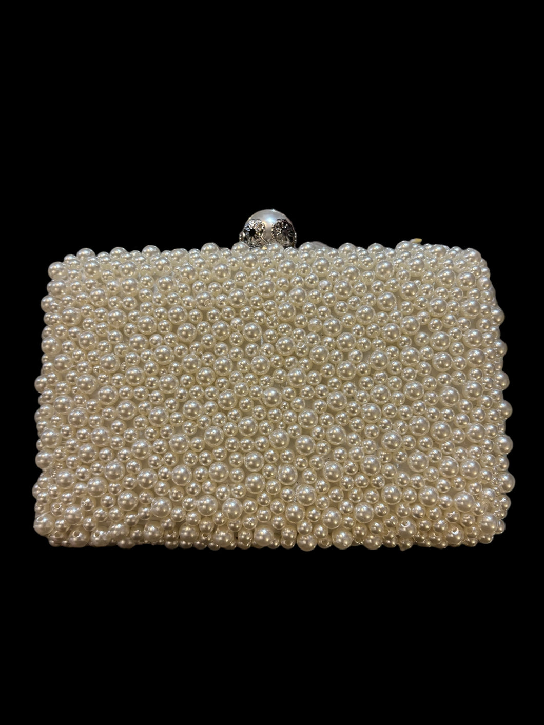 AW24 Hard Pearl Clutch