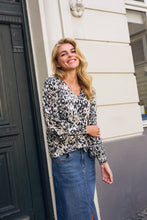 Load image into Gallery viewer, AW24 Kaffe Kadagmar Blouse
