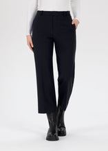 Load image into Gallery viewer, AW24 Stehmann Fenja Cropped Pant
