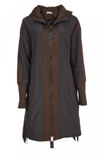 Load image into Gallery viewer, AW24 Naya Two Tone Coat
